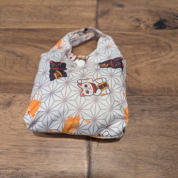 Chinese lucky cat folding tote bag, 14"x14"x4" - Picture 2 of 2